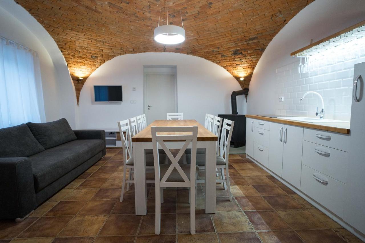Apartmany Habanska, Cely Dum Pouzdrany Eksteriør billede