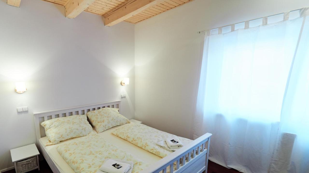 Apartmany Habanska, Cely Dum Pouzdrany Eksteriør billede