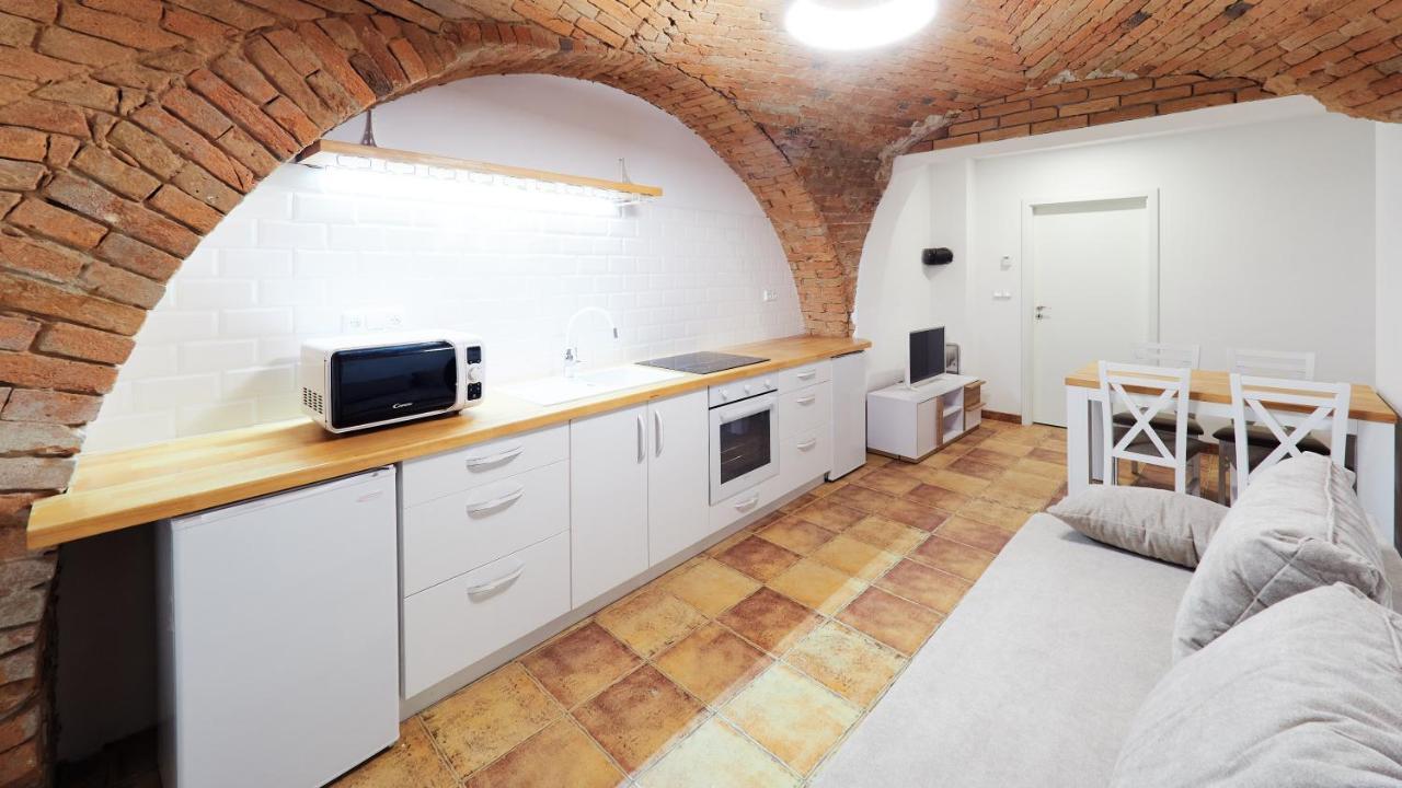 Apartmany Habanska, Cely Dum Pouzdrany Eksteriør billede