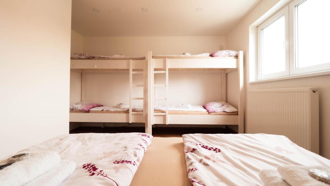 Apartmany Habanska, Cely Dum Pouzdrany Eksteriør billede